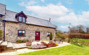 Photo of Norton Cottage, Hawkridge