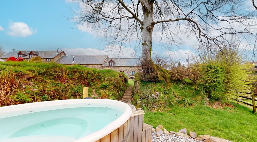 Photo of Norton Cottage, Hawkridge