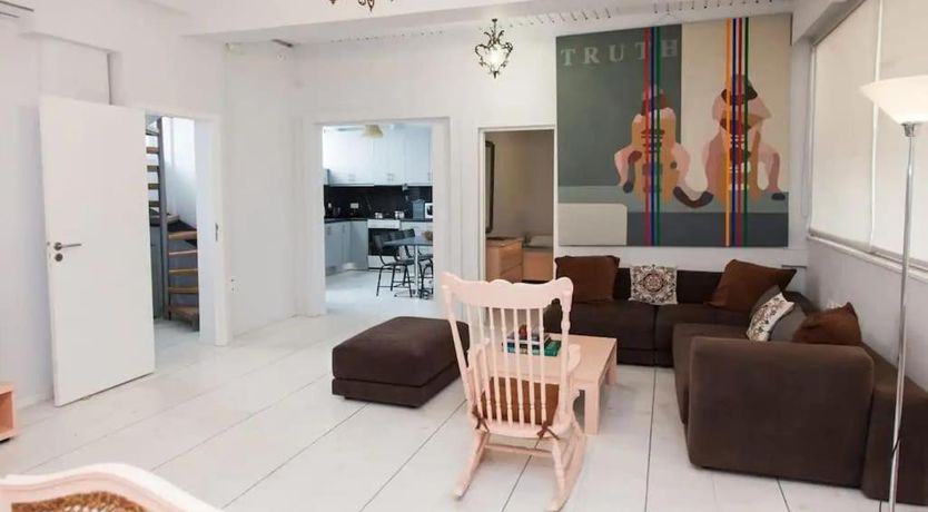 Photo of Ypsilon IconicAthensHome