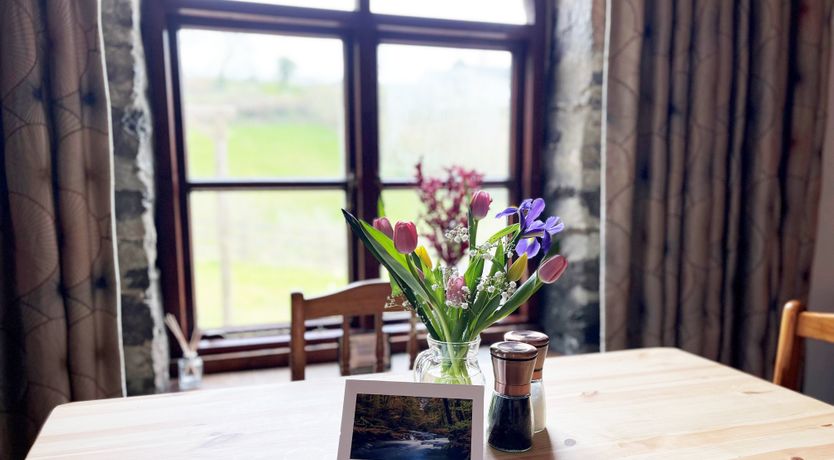 Photo of Smiddy Cottage, Hawkridge