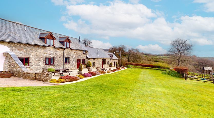 Photo of Jasper Cottage, Hawkridge