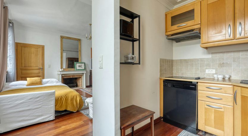 Photo of Whispers of Saint-Germain