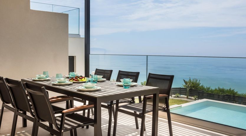 Photo of Robola Vines