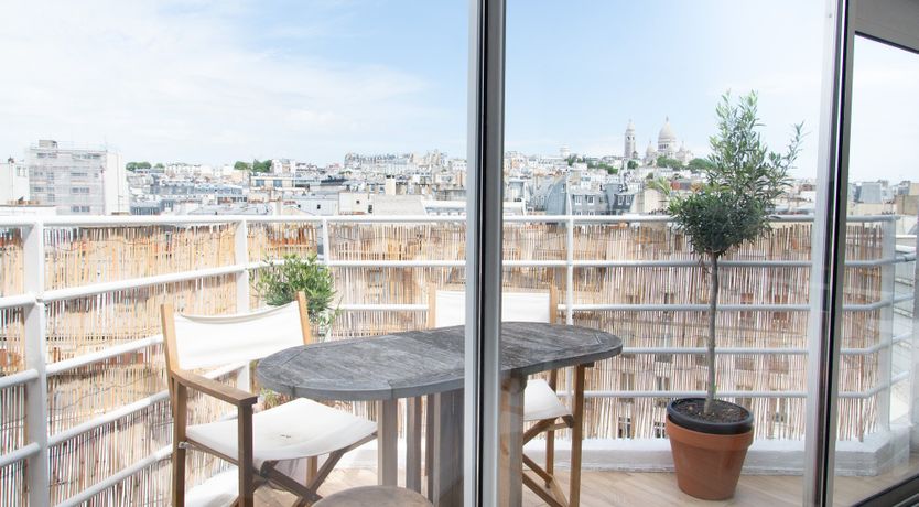 Photo of Parisienne Chic