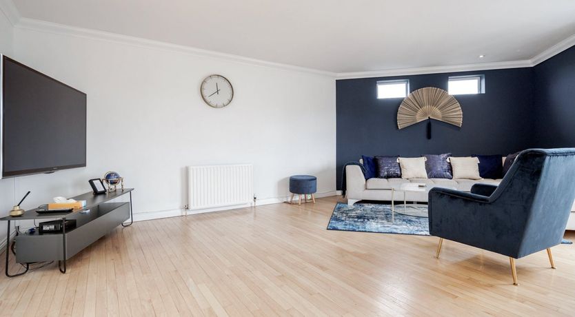 Photo of Blueberry & Mint