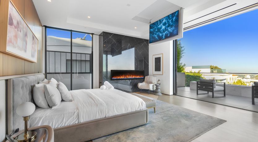 Photo of Bird Streets Oasis