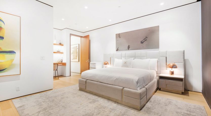 Photo of Bird Streets Oasis