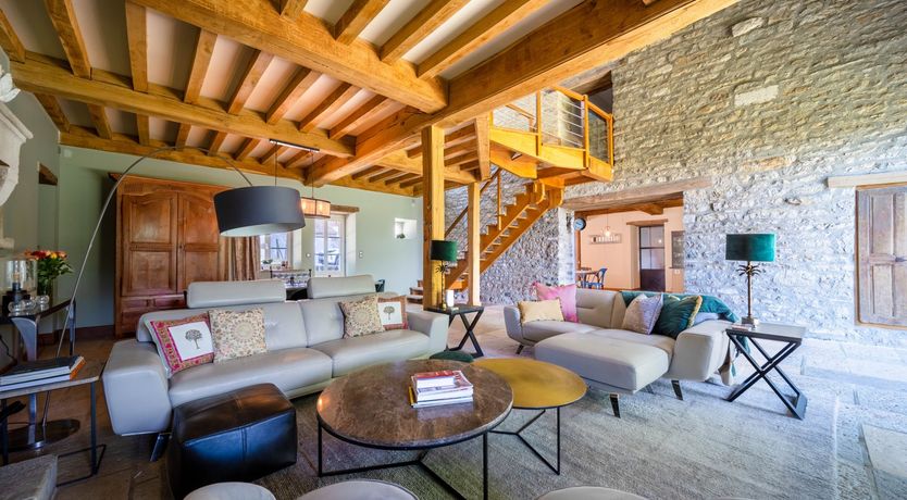 Photo of Burgundy Haven