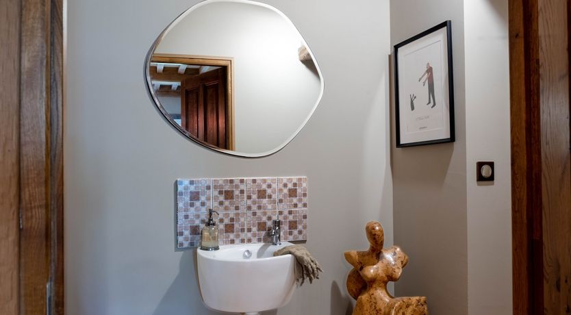 Photo of Burgundy Haven