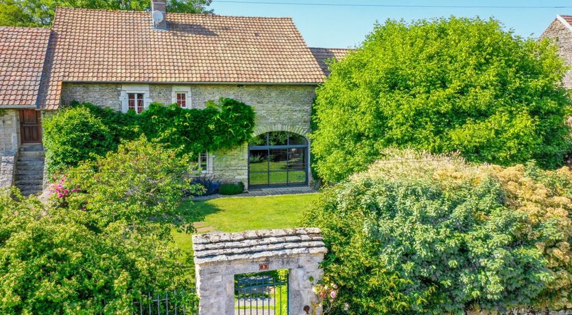 Photo of Burgundy Haven