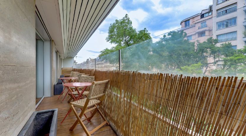 Photo of Parisian Flair