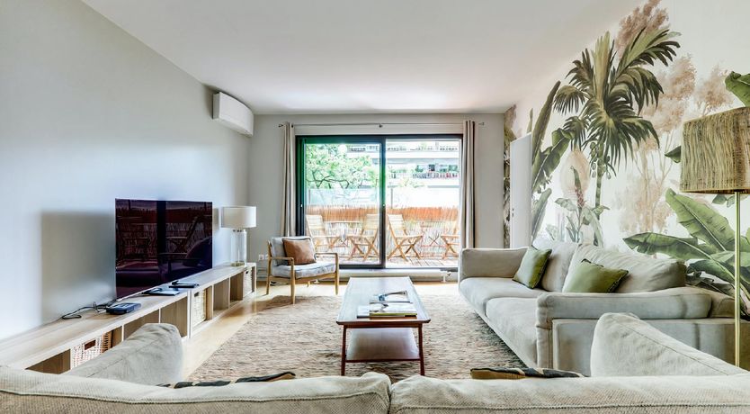 Photo of Parisian Flair