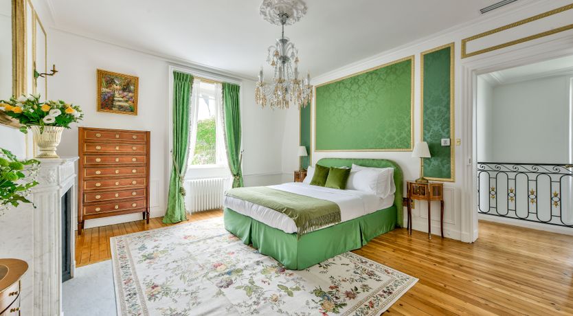 Photo of La Crème de la Crème