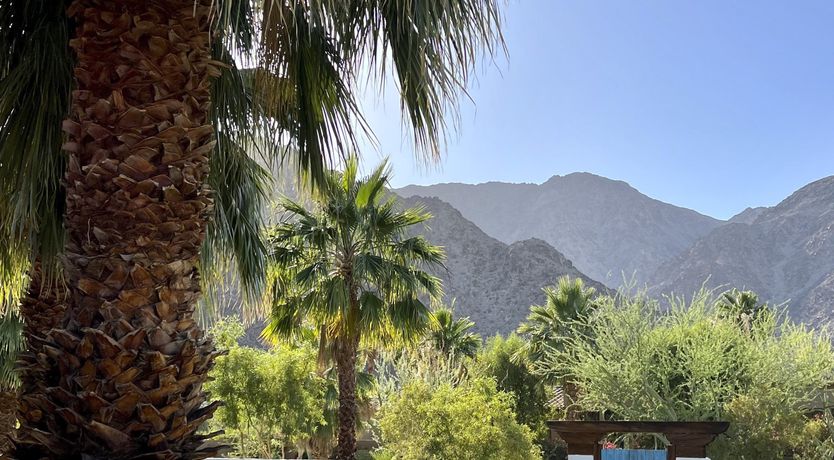 Photo of Mountain Gift