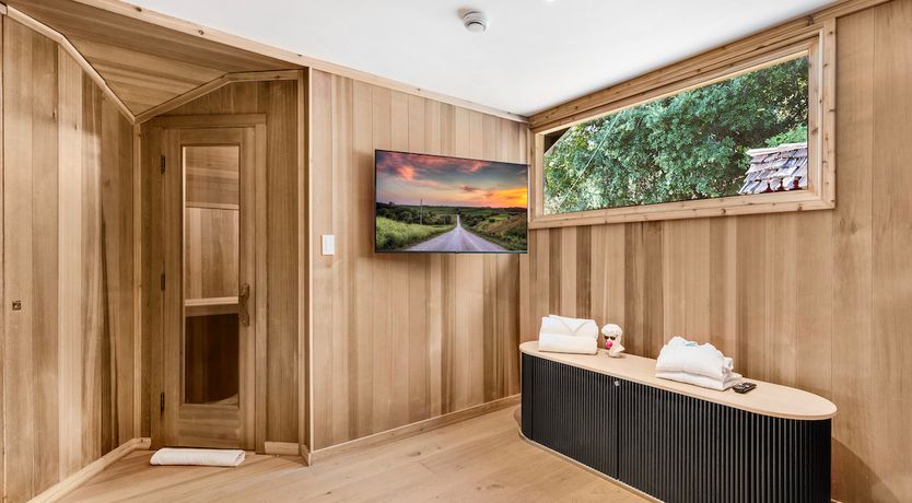 Photo of Beverly Hills Haven