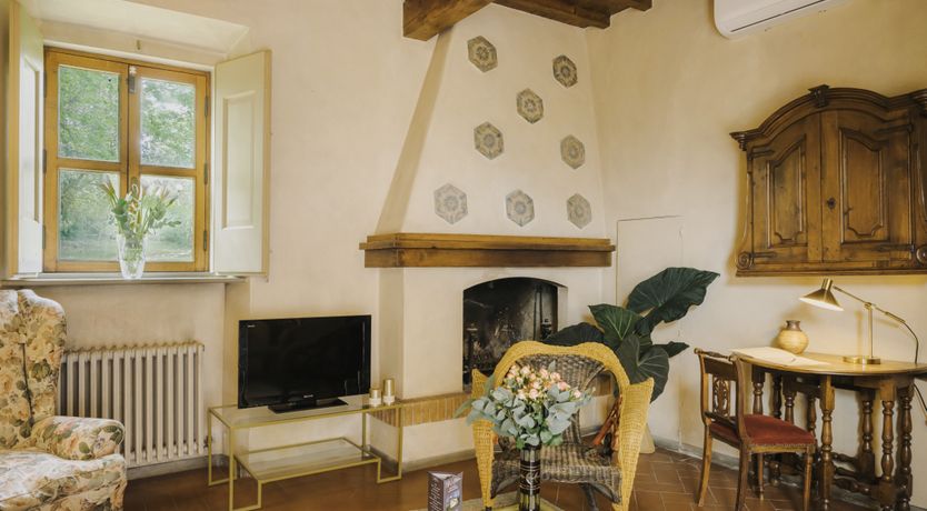 Photo of The Grapes of May