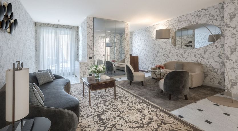 Photo of Flowers in the City