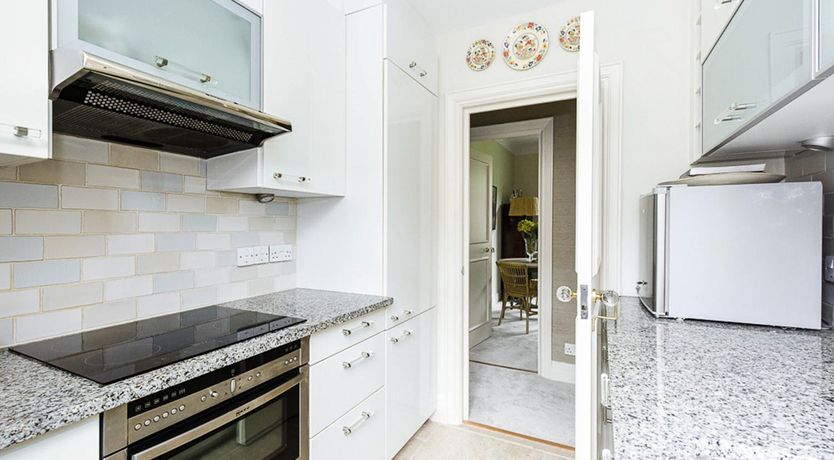 Photo of West End Chic