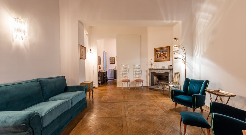 Photo of The Roman Highlight