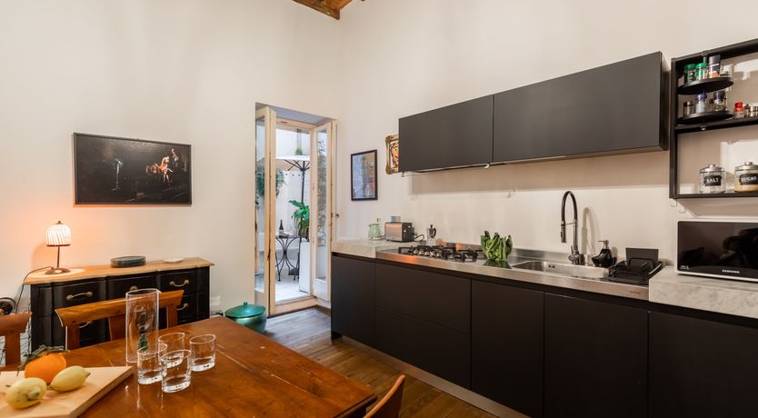 Photo of The Roman Highlight