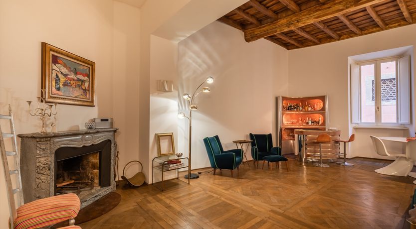 Photo of The Roman Highlight