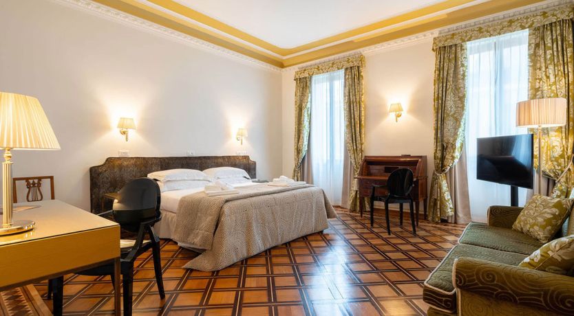 Photo of Venetian Gondola