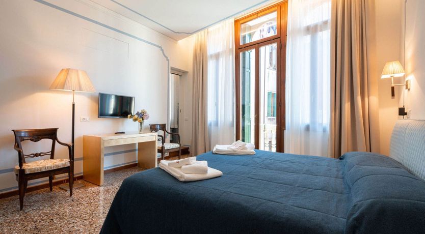 Photo of Venetian Gondola