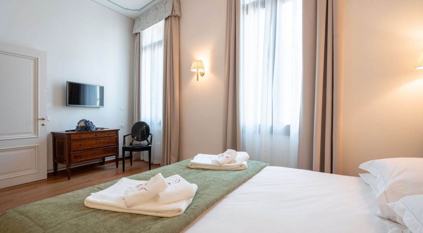 Photo of Venetian Gondola