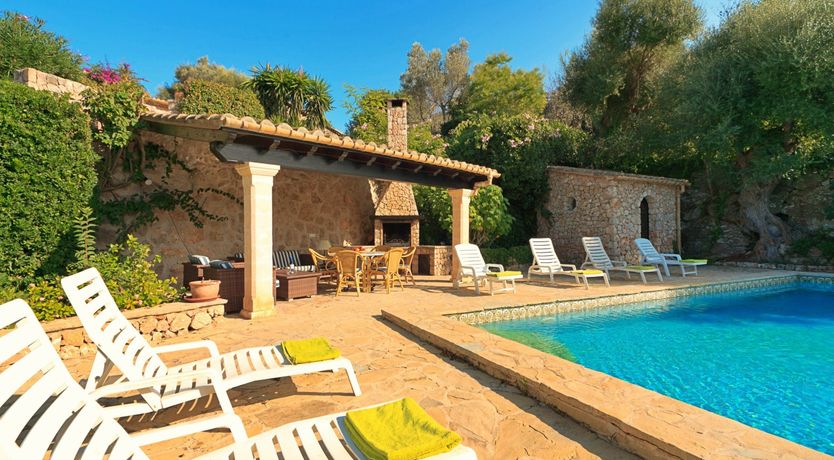 Photo of Willow & Stone