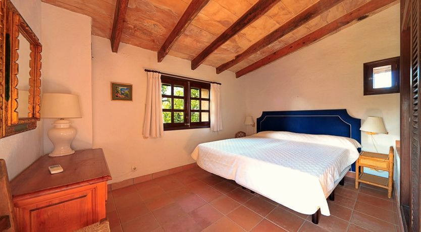 Photo of Willow & Stone