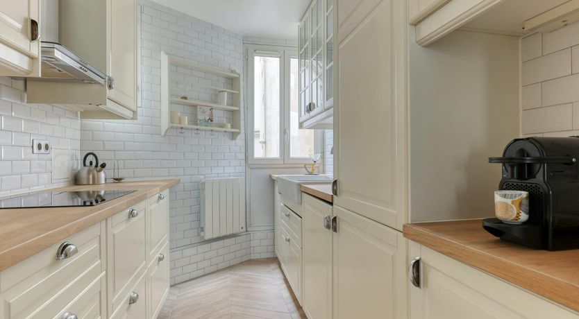 Photo of Lemons & Cream