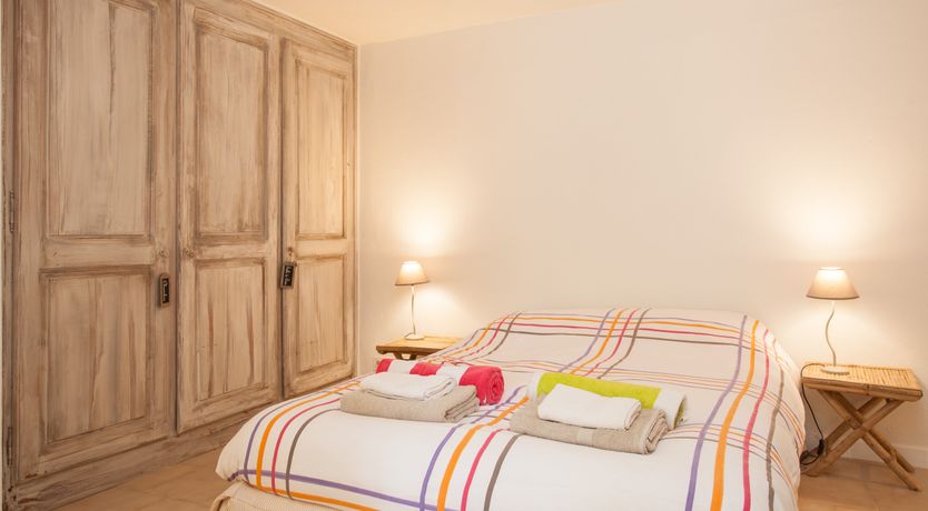 Photo of The Scent of Flowers