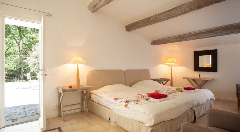 Photo of The Scent of Flowers