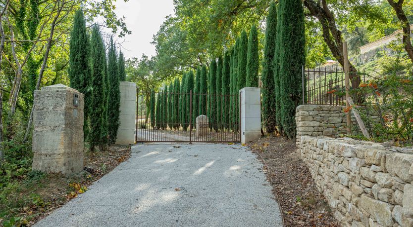 Photo of The Scent of Flowers