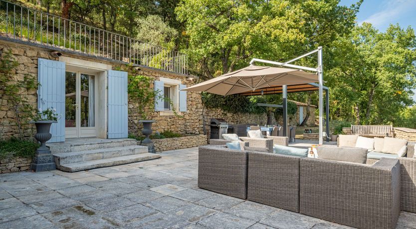 Photo of The Scent of Flowers