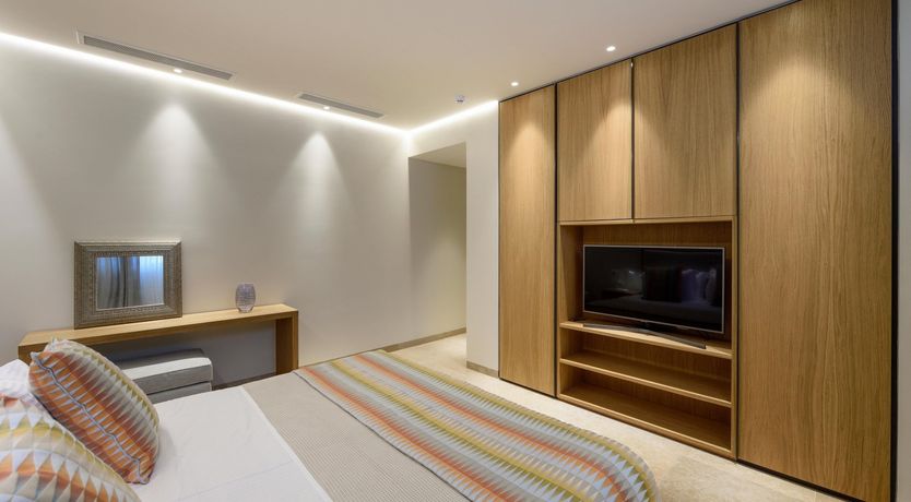 Photo of Paradise at the End of the Lane