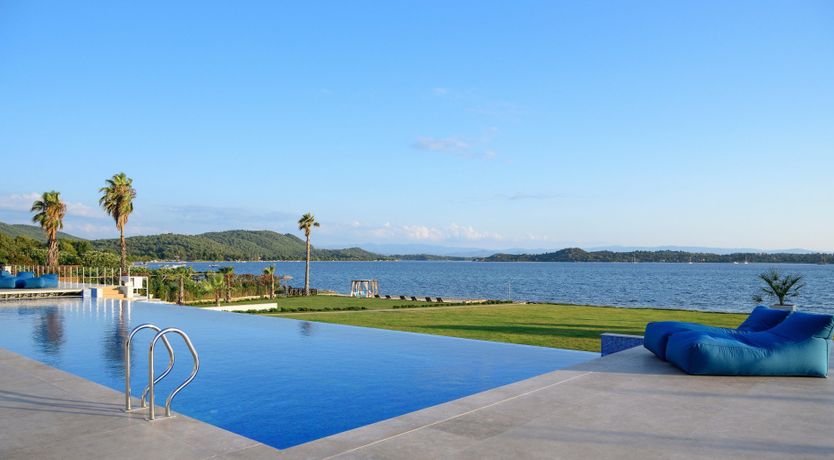 Photo of Paradise at the End of the Lane