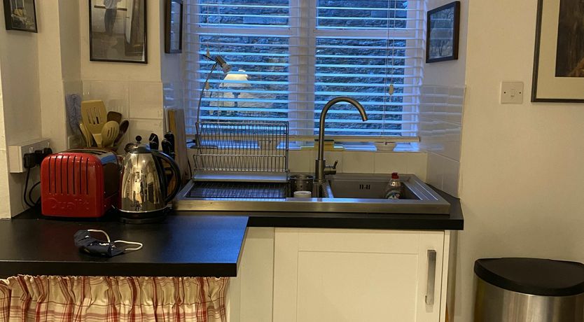 Photo of Quaint Courtyard Cottage