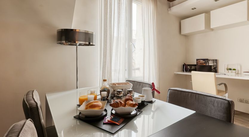 Photo of Modern Chic