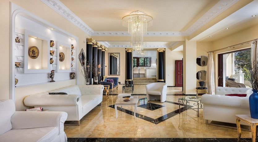 Photo of Take Me To The Palace