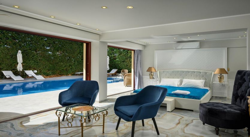 Photo of Take Me To The Palace