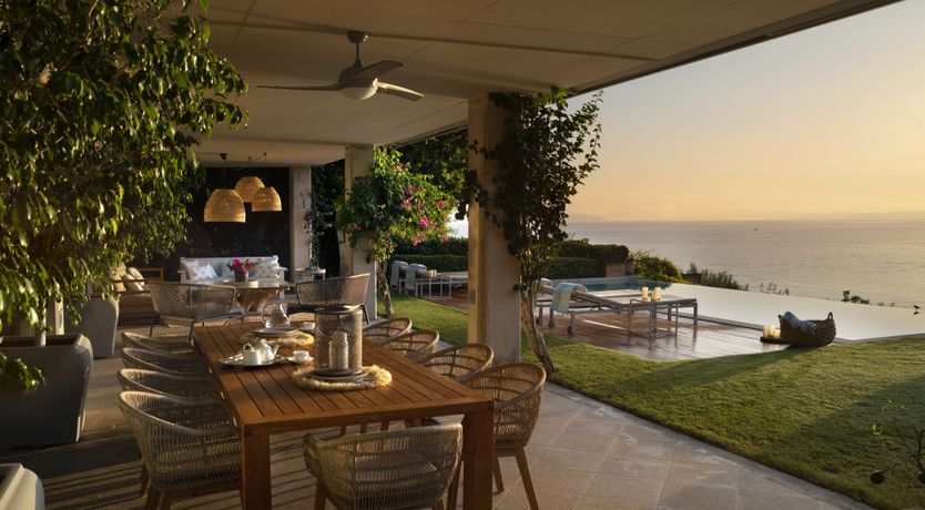 Photo of The Fountains of Love