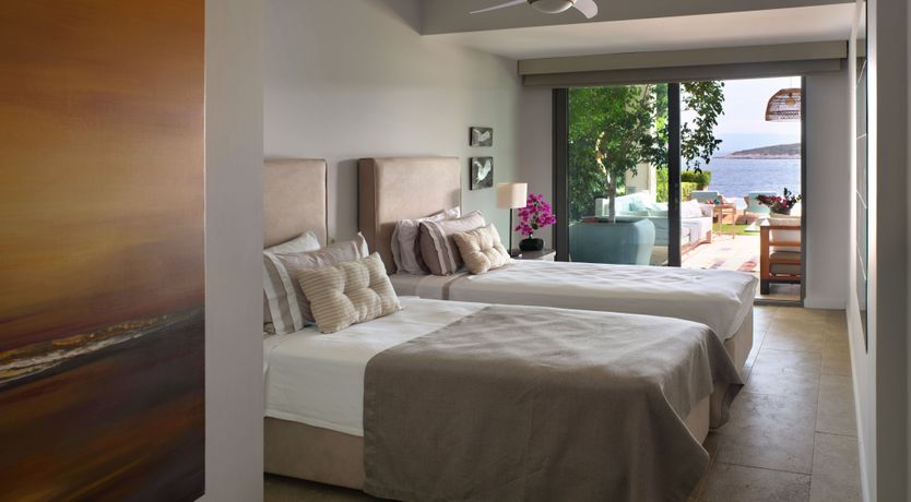 Photo of The Fountains of Love