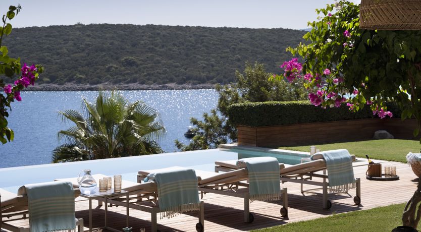 Photo of The Fountains of Love