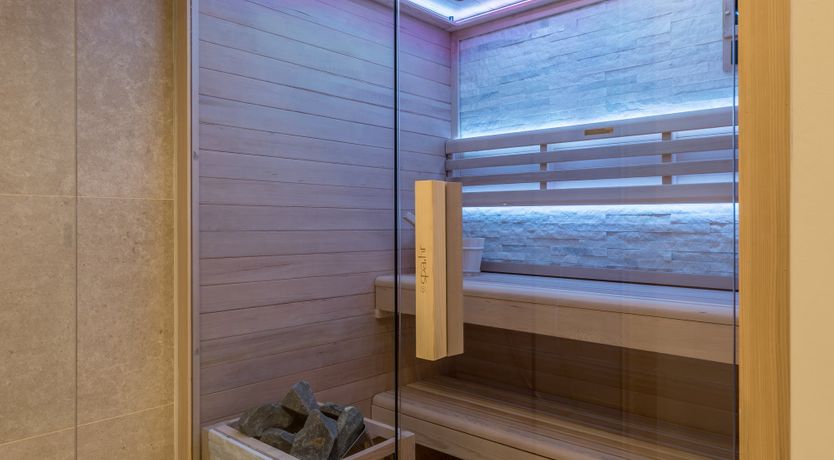 Photo of Elegant Waves