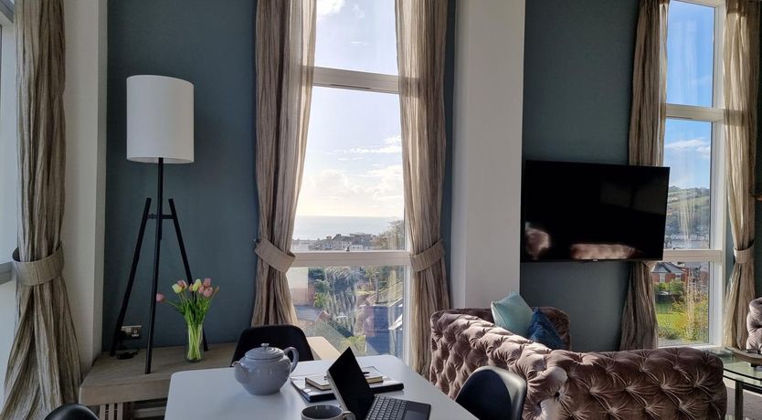 Photo of 2 Bed in Teignmouth