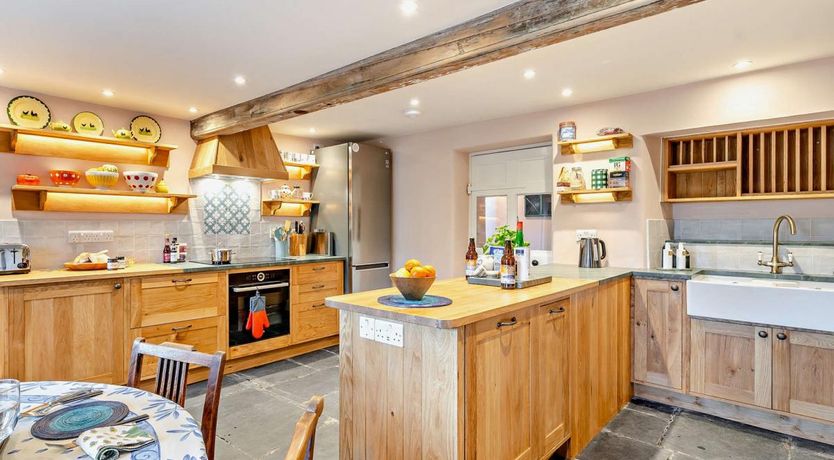 Photo of in Far Sawrey (92727)