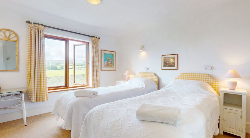 Photo of Hillway Lodge, Withypool