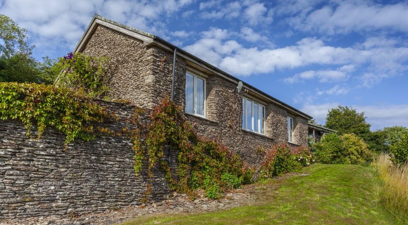 Photo of Hillway Lodge, Withypool