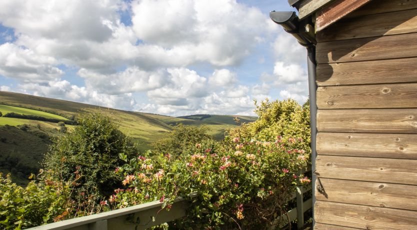 Photo of Hillway Lodge, Withypool